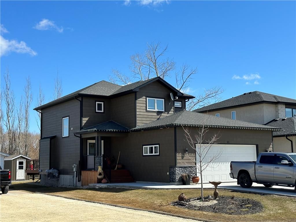 Open House. Open House on Saturday, May 13, 2023 12:30PM - 2:00PM
Enjoy the best of both worlds!
Rural living benefits &amp; a short commute to the city! Beautiful 1580 sf 2 storey built in 2013 boasts 3 brs-2.5 baths &amp; move-in ready! Bright open conc